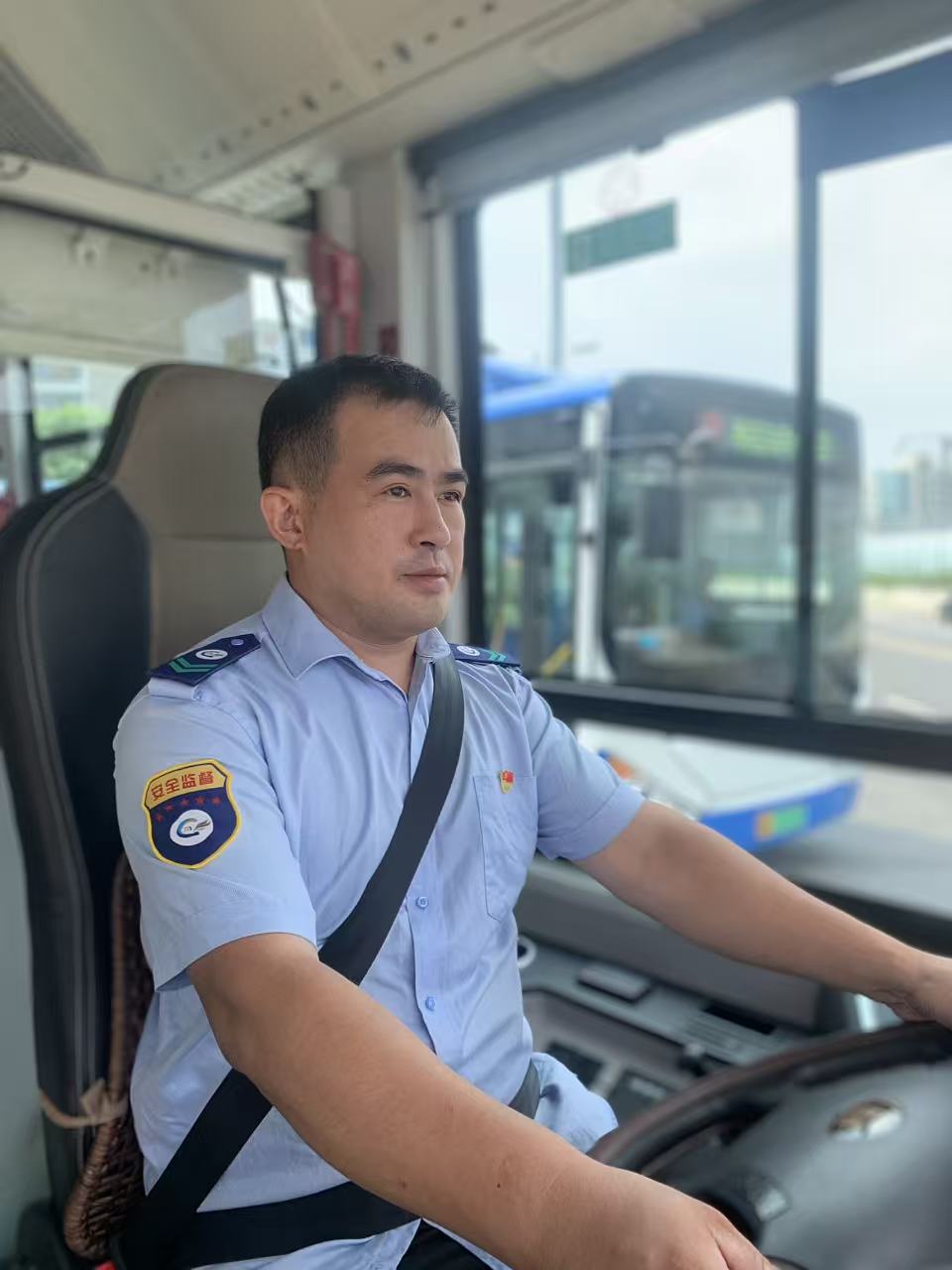 王兵.jpg